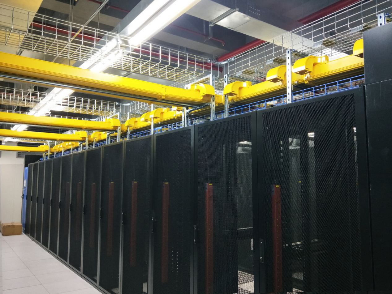 Fiber raceway solutions